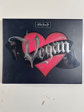 Kat Von D Vegan Pallet